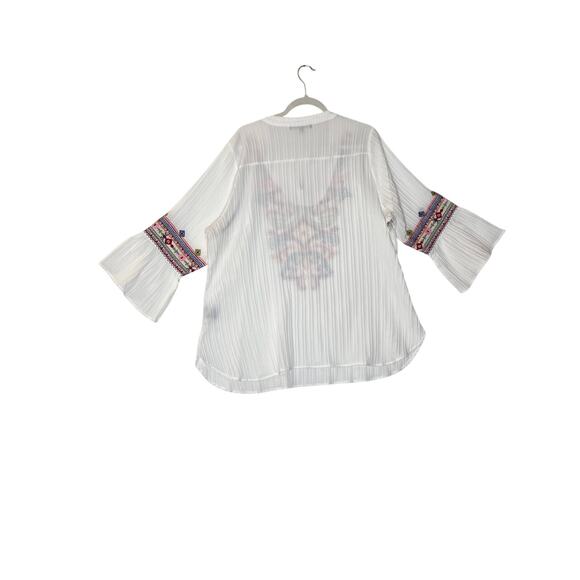 Calessa top size 1X white/multi pleats embroidery bell sleeve boho fairy angel - Picture 2 of 10
